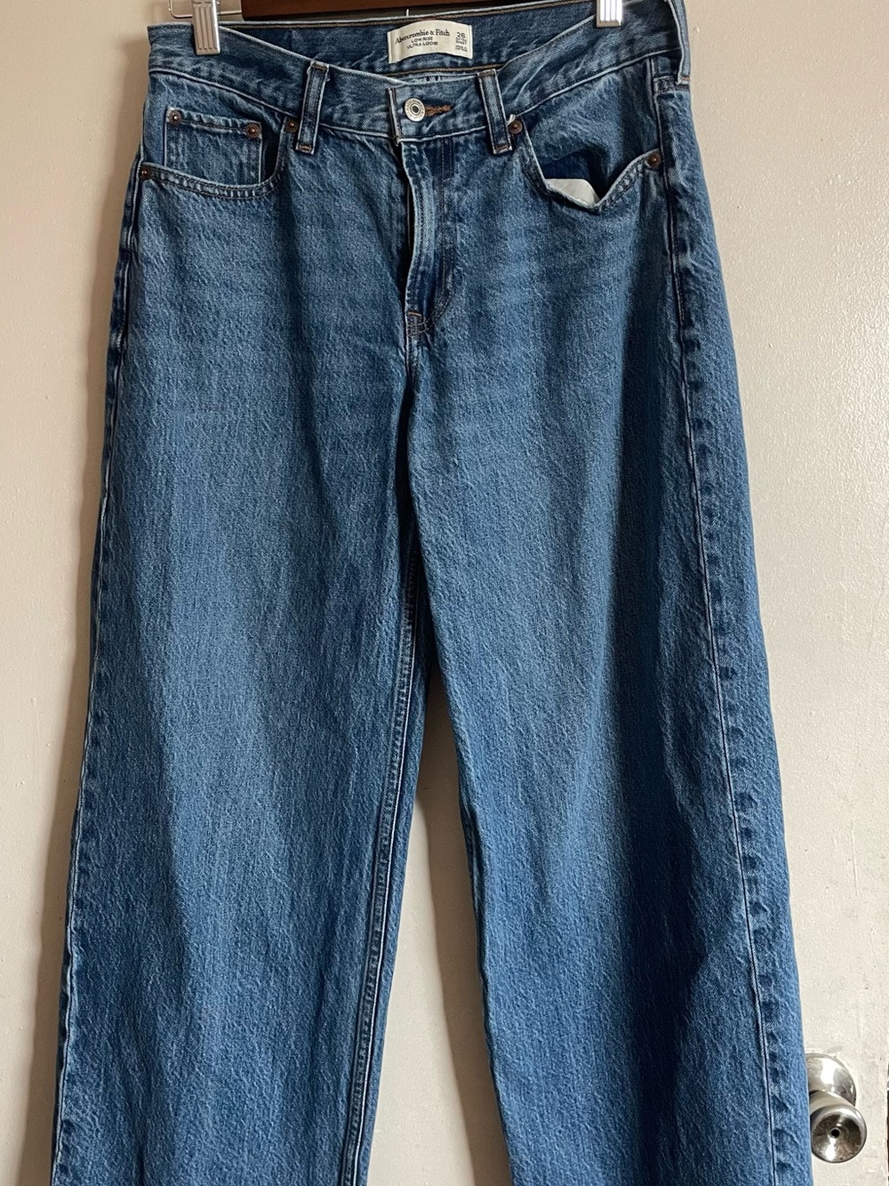 Abercrombie & Fitch Blue Low-Rise Ultra Loose Jeans y2k baggy